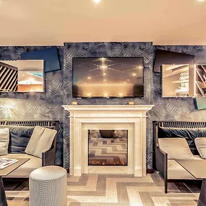 Hotel Mercure Arc De Triomphe Etoile 4*