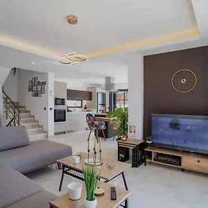 Sublime Eiffel Tower Appartement *