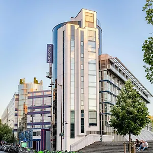 Novotel Centre Bercy 4*