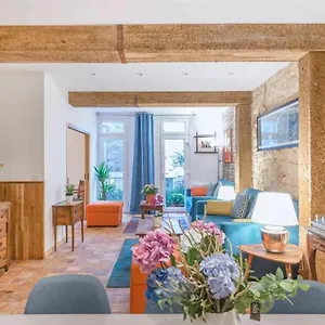 Apartment Saint Germain Des Pres, 8 Pax Paris