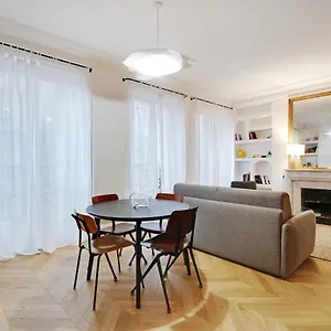 Apartment Pick A Flat's In Saint Germain Des Pres - Rue De Montfaucon Paris