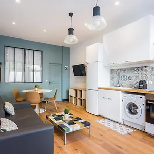 Apartment Magnifique Appartement- 7p- Sacre Coeur Ramey I *