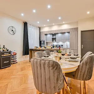 Apartment Magnifique De Luxe & Familia - 16 Paris