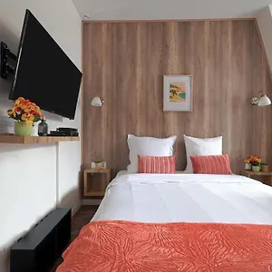 Apartment For 2 Close To Champs De Mars