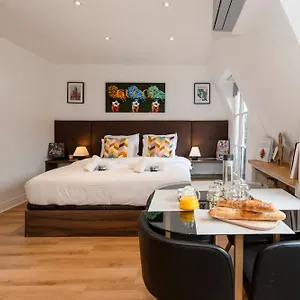 Pompidou 3, Rue Simon Le Franc - 4 Places Apartment