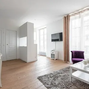 Apartamento Vintage Le Bon Marche - Ii