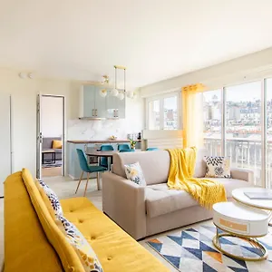 Spacious Montmartre - Sacre-coeur View & Balcony *