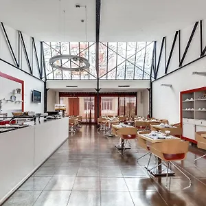 Pavillon Nation Hotel