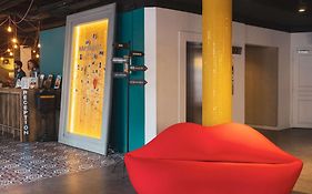 Hotel Mercure Paris Gare Montparnasse Exterior photo