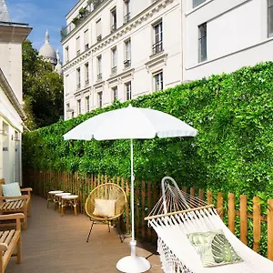 Hostal Le Village Montmartre By Hiphophostels *