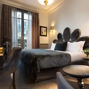 Lumen Louvre Hotel