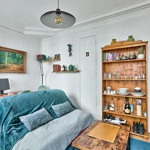 Apartment Cozy For 2 People - 05 *