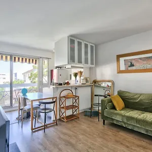 Apartment Cozy 2-person In Pere Lachaise