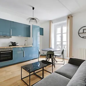 Pick A Flat's In Batignolles - Rue Truffaut *
