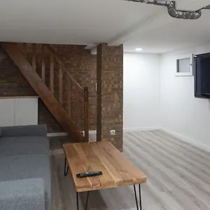 Apartment Spacious And Comfortable In 17th Paris