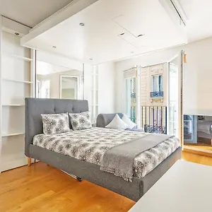 Arc De Triomphe Luxury Place Apartment *