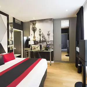 L'empire 4*