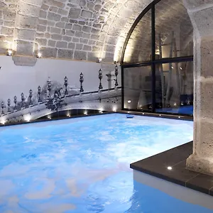La Lanterne 4* Parigi