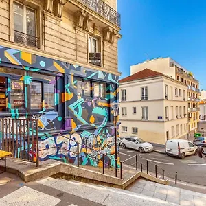 Tranquil Retreat Near Belleville Apartment Paris
