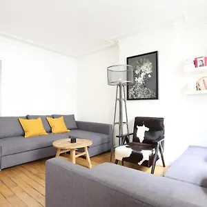 Quartier Montmartre 2 Apartment