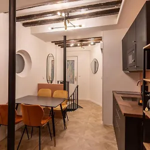 Nouveau-luxueux Appartement-4p Apartment