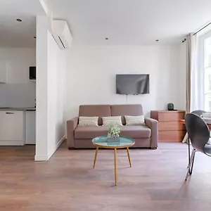 Sd3 Apartment