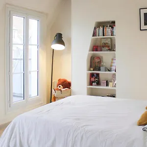 26 M Cocoon With Eiffel Tower View Apartment Paris