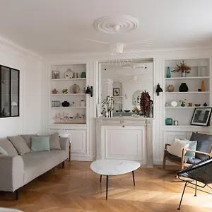 Apartment Renovated Family Flat In Montmartre *