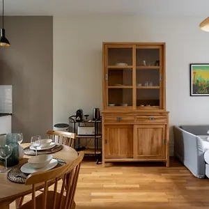 15 Cocoon Apartment