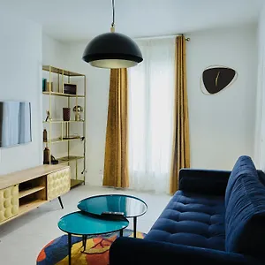 Bel Au Charme Parisien, Pour 6 Personnes Apartment