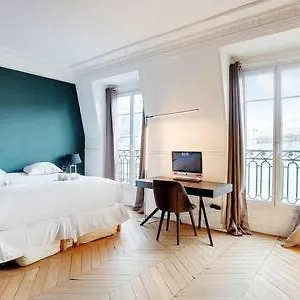 Chic Au Coeur De Montorgueil 2bdr Holiday home Paris