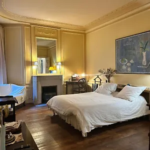 Triangle D'or X Av Montagine & Champs Elysees 100m Apartment *