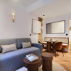 Apartment Elegant Comfort In The Heart Of Paris-notre Dame