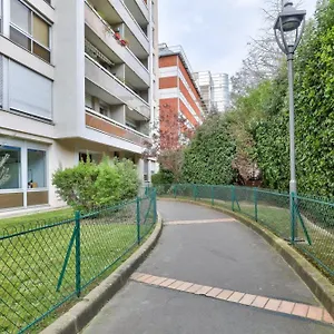 Apartment Very For 4 People - 19 Paris