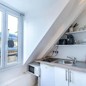 Apartment Lumineux. Studio Republique/bastille, Marais