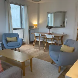 Appart. 100m², 4 Pieces, 2 Salle De Bains, Calme. Apartment *