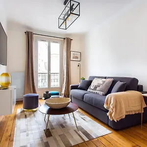 Montmartre/seveste : Magnifique 2br * Paris