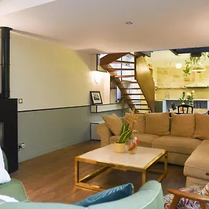 Holiday home Comfortable 150 M House In The Heart Of *