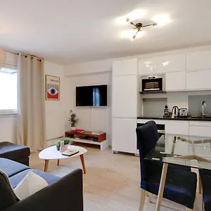 Charming Flat - Pere Lachaise Paris