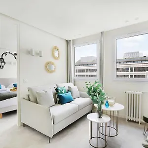 Champs Elysees - Ponthieu Apartment Paris