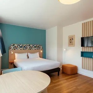 Adagio Access La Aparthotel 3*