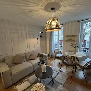 Apartment Quartier Montmartre Paris