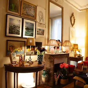 Homestay Arc De Triomphe Chic Paris