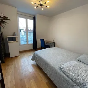 Private Center Apartment Paris