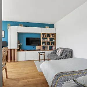 Apartment Parisien Minimaliste Et Design By Weekome Paris