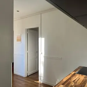 Apartment Cosy In Paris