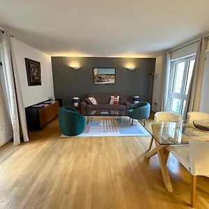 Grand Veneur Citycosy Apartment
