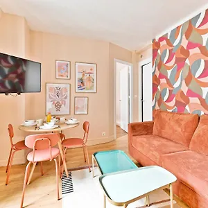 Pour 4 Proche De La Gare Montparnasse * Paris