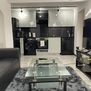Apartment Design Au Coeur De Paris