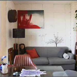 Apartment Deux Pieces Lumineux Et Sans Vis A Vis